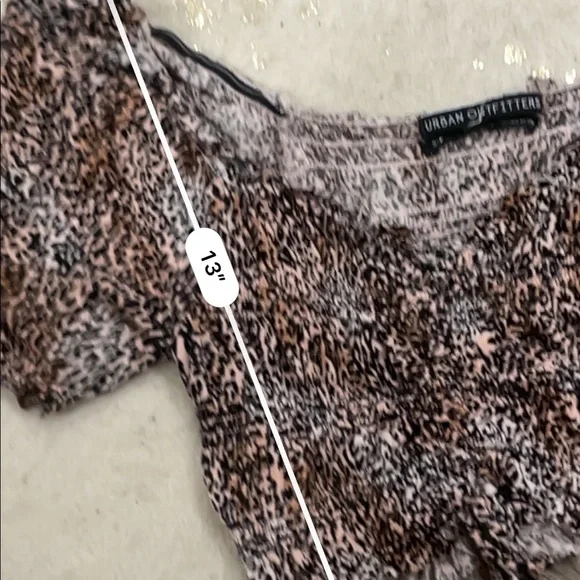 Urban outfitters leopard print synched crop top - Picture 3 of 4